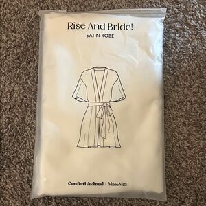 NWT Rise And Bride Satin Robe - S/M